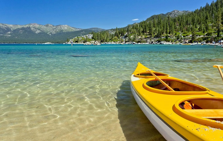 https://www.choicehotels.com/cms/images/choice-hotels/attractions/723165-Lake-Tahoe/723165-Lake-Tahoe.jpg